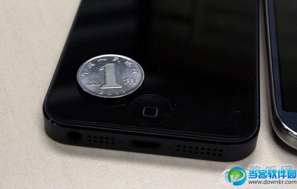 iPhone5 HOME键与硬币对照图